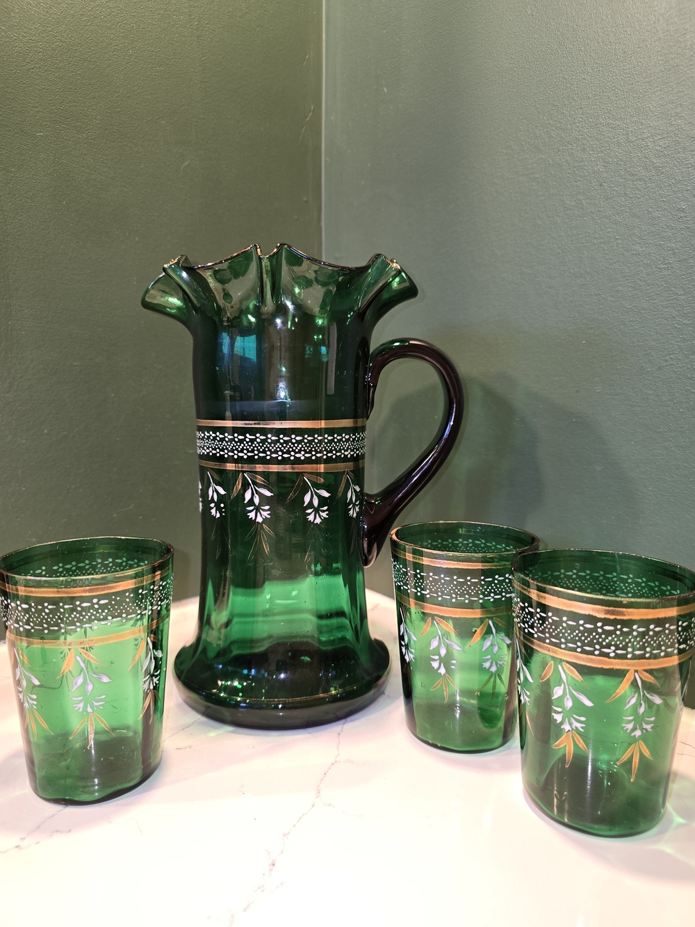 Emerald Green Hand Blown Glassware Set. Victorian Era Elegance. Gold/white.